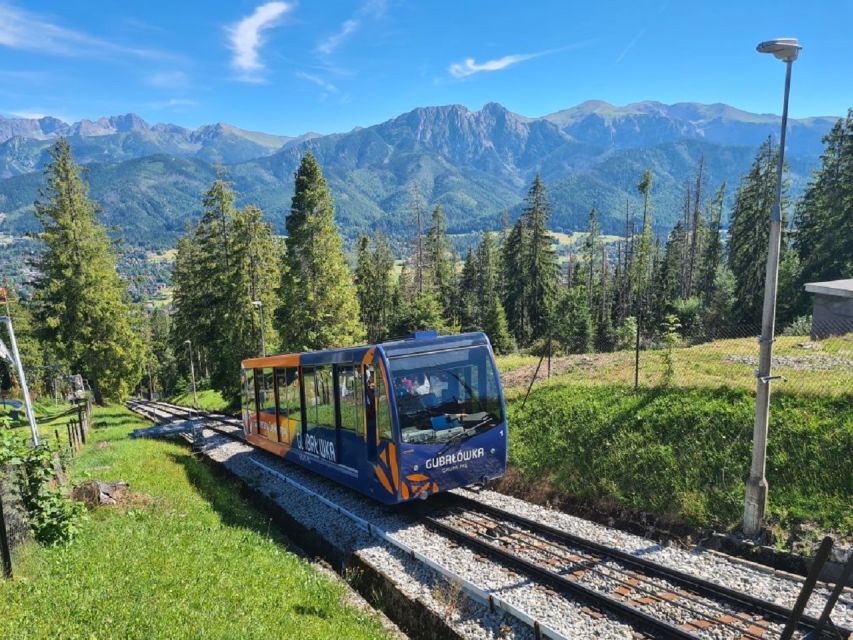 Krakow: Zakopane, Funicular, Cheese, and Highland Day Trip - Zakopane Free Time on Krupówki Street: Eat, Browse, Repeat