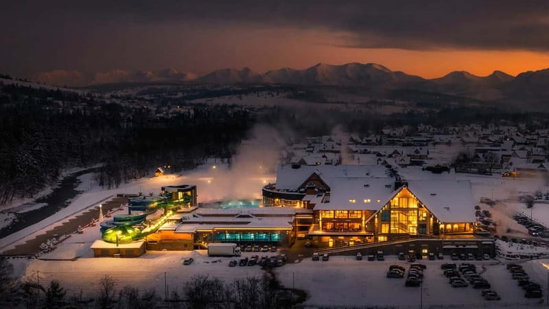 Krakow: Zakopane, Quad & Thermal Baths Tour w/ Pickup Option - Chochołów Wooden Village and the Sculptor’s Hut Stop