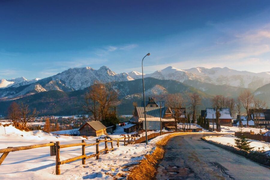 Krakow: Zakopane Tatra Mountains, Cable Car, Local Tasting - Chapel and Ski Jump Quick Stops: Why These Short Photos Matter