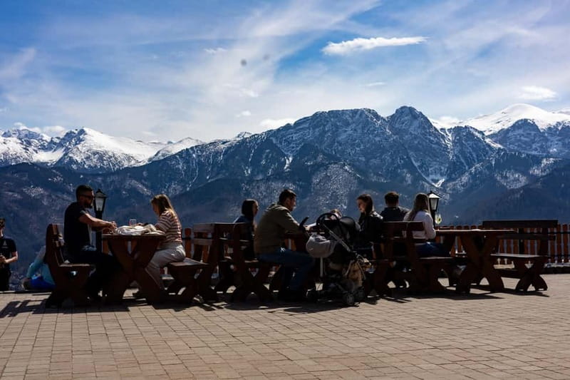 Krakow: Zakopane Tour with Chocholow Hot Baths and Cable Car - How the Krakow to Zakopane day stays organized from pickup to return