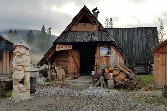 Krakow: Zakopane Tour with Optional Hot Bath Pools - Chochołów Village and Witów: the “real” mountain feeling
