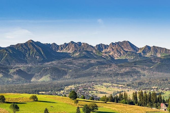 Krakow: Zakopane with Thermal Baths, Cable Car & Hotel Pickup - Zakopane’s main draw: wooden charm, ski-jump energy, and Gubałówka views