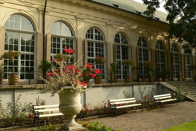 Lazienki Park + Museum of King Jan III's Palace at Wilanow:Small group /Pick-up/ - Price and logistics: what you are really paying for