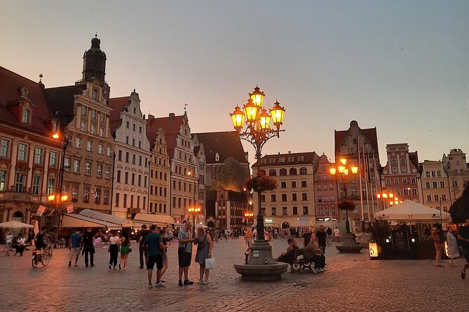 Legends of Old Town 1 Hour Walking Tour in Wroclaw - Key points to know before you go