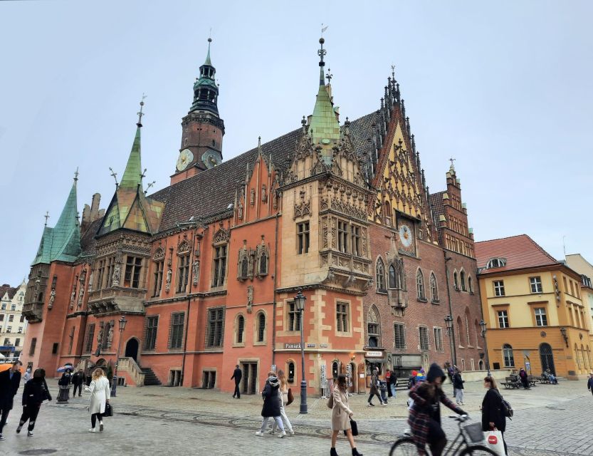 Legends of Old Town 1 Hour Walking Tour in Wroclaw (English) - Football Fountain finish: a playful end to the legend thread