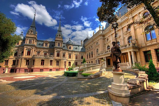 Lodz Small Group Tour from Warsaw with Lunch - Key Stops and What Makes Them Worth Your Time