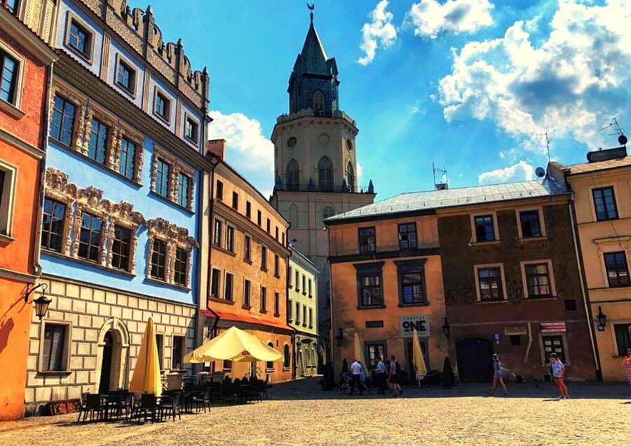 Lublin & Majdanek Small-Group Tour from Warsaw with Lunch - Why the small-group size changes everything