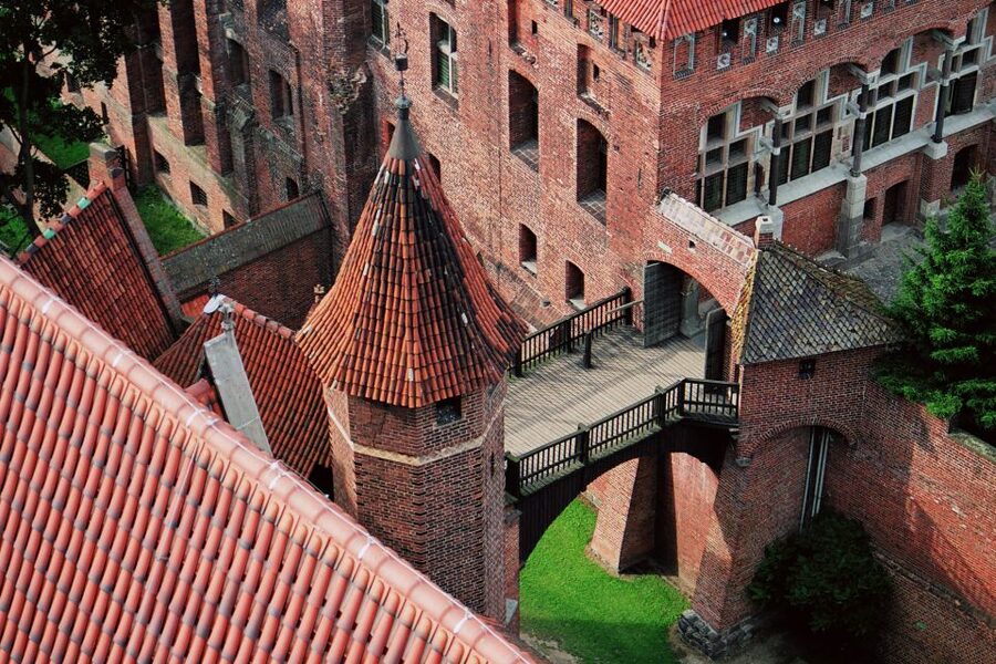 Malbork Castle Half Day Private Tour - Getting there from Gdansk, with less friction and more time inside