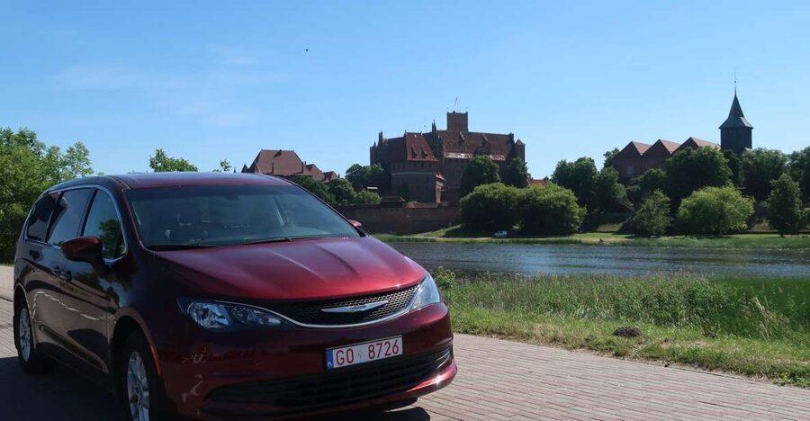 Malbork Castle: Private Tour from Gdansk, Sopot or Gdynia - Courtly life details you can actually picture