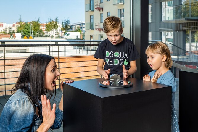 Museum of Illusions Wroclaw Entrance Ticket - Staff Help Matters More Than You Think
