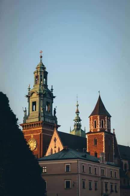 Mysterious Wawel Cathedral and Wawel Courtyard Guided Tour - Key highlights to watch for