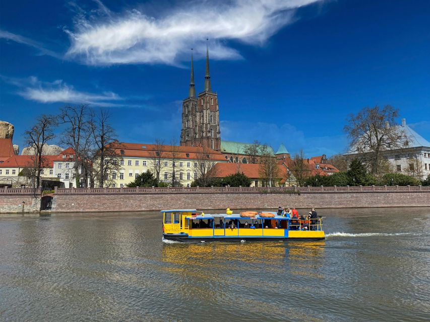 Oder river cruise and walking tour of Wroclaw - Two Parts of Wroclaw, One Handy 3-Hour Plan