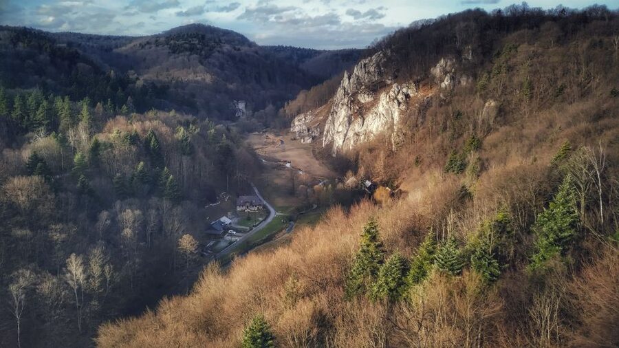 Ojcow National Park: Full-Day Trip from Krakow - Grota Lokietka cave in Czajowice: stalactites and two grand chambers