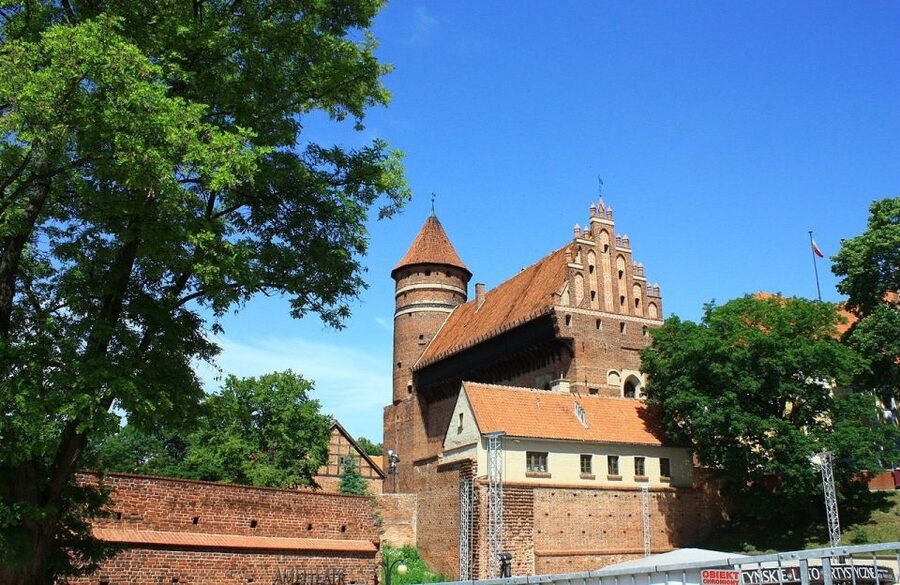 Olsztyn Old Town Highlights Private Walking Tour - Meeting Point Reality Check (So You Don’t Waste Minutes)
