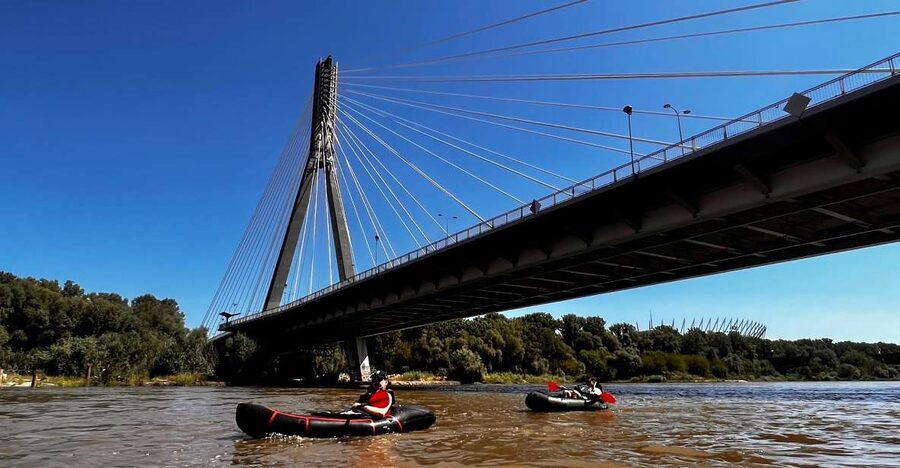 Packrafting kayaking guided tour Vistula river Warsaw Poland - Why packrafting the Vistula is a smart Warsaw activity
