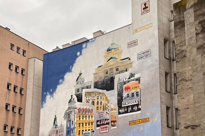 Past Meets Present in Warsaw's Jewish Ghetto - Walking where memory lives: why this route matters