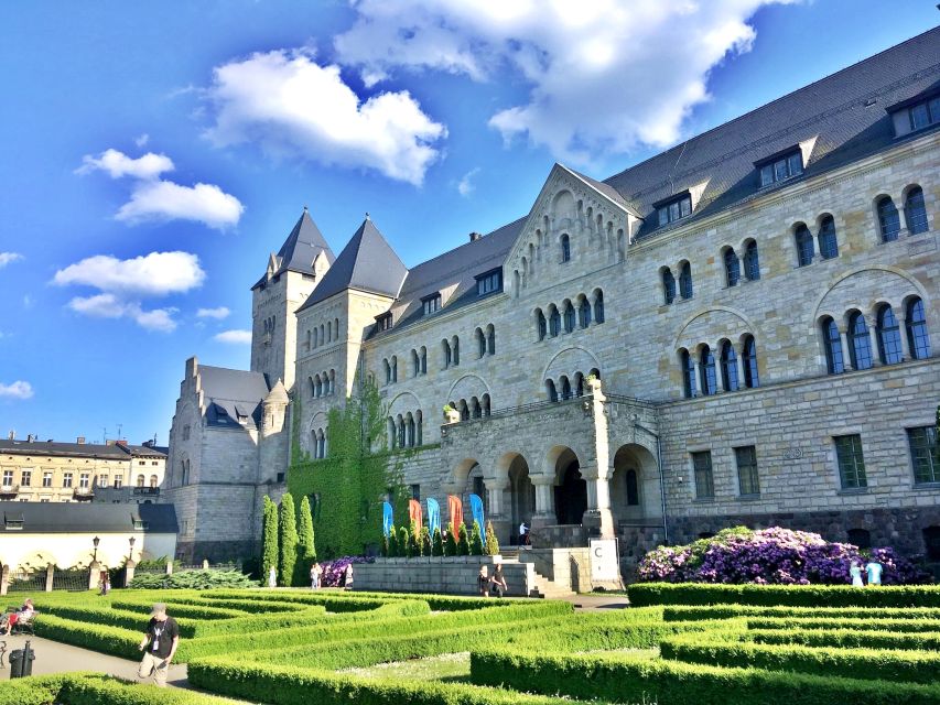 Poznan: Old Town, Srodka District, & Cathedral Private Tour - Freedom Square finish: a 19th-century cast of landmarks