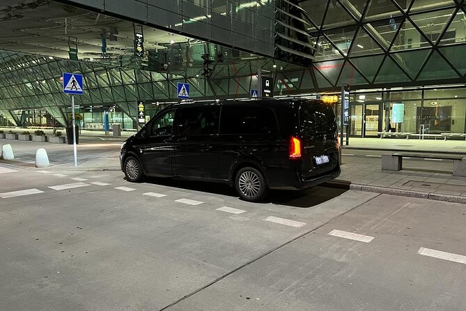 Private Airport Transfer from/to Krakow Balice Airport - Timing in Krakow traffic: plan for 20 to 45 minutes