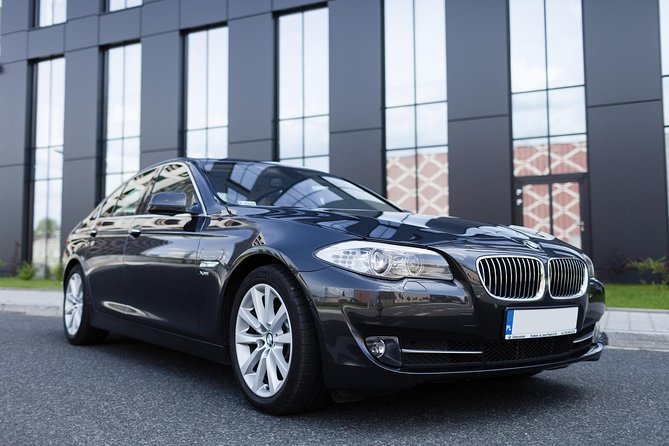 Private Arrival Transfer: Warsaw Chopin Airport - Warsaw Chopin to your door, without the airport shuffle