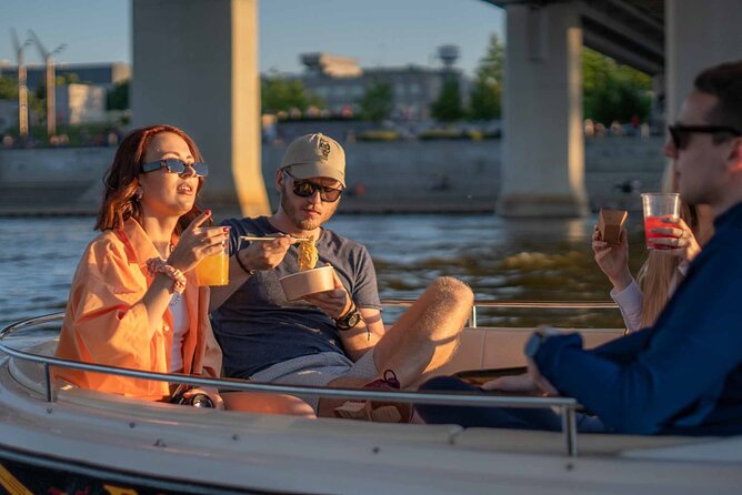 Private Cruise on Vistula in Warsaw for 4 with our Helmsman - Copernicus Science Centre and the Museum of Modern Art From Water Level