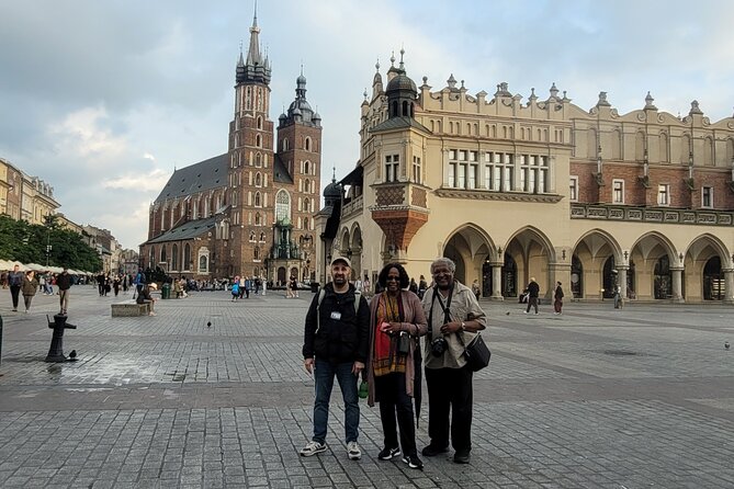 Private Krakow City Tour, Krakow Old Town and Wawel Castle Tour - Price and Value: What $82.24 Buys You in Real Terms