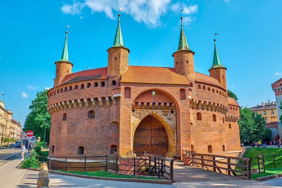 Private Krakow Tour: St. Mary’s, Cloth Hall & More - Price and Value for a 90-Minute Private Tour