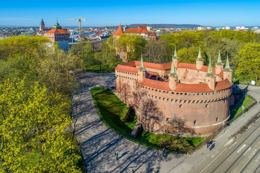 Private Krakow Tour: St. Mary’s, Cloth Hall & More - Collegium Maius Courtyard: Jagiellonian University’s Old Stone Lessons