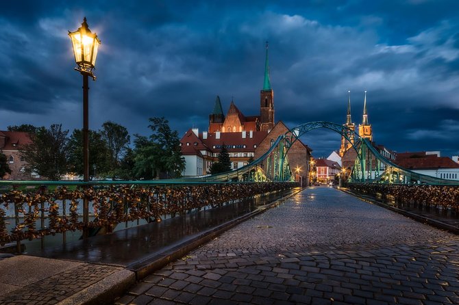 Private "Top Attractions Of Wroclaw" Tour - A Smart 3-Hour Intro to Wrocław’s Most Beloved Stops