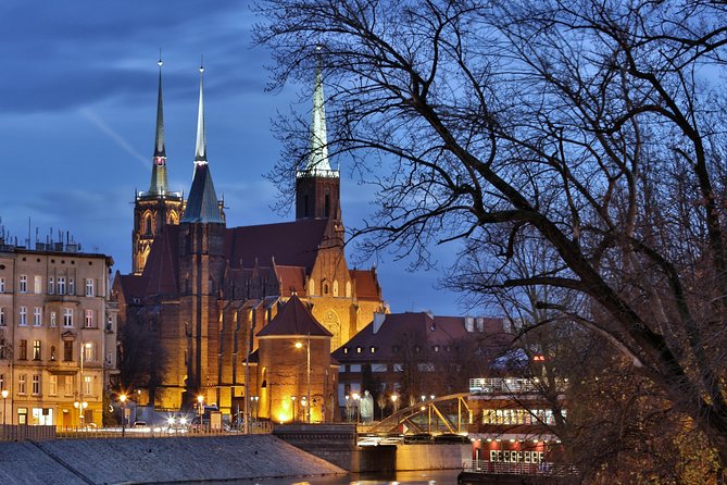 Private "Top Attractions Of Wroclaw" Tour - Sand Island and the Old-City Flow: Where Wrocław Feels Like It Has a Pulse