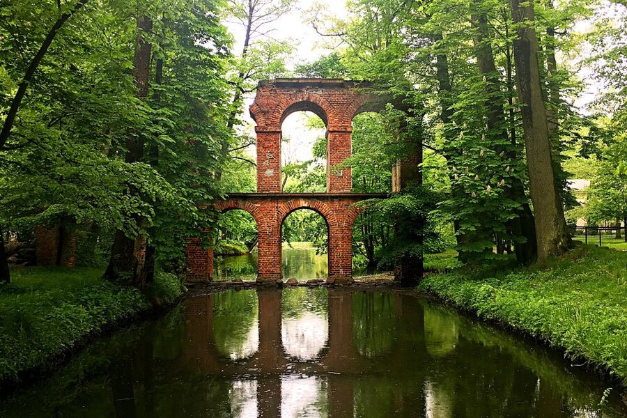 Private Tour From Warsaw: Łowicz Mazovian Countryside - Lunch at a local restaurant: the comfort-food reset you need