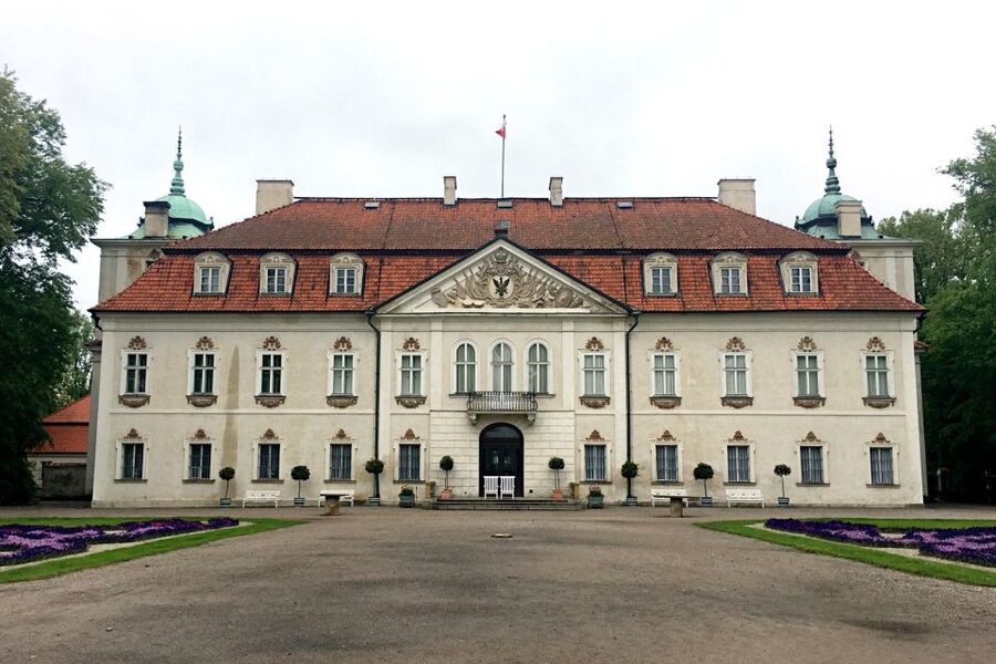 Private Tour From Warsaw: Łowicz Mazovian Countryside - Private guide impact: how conversation makes the sites click