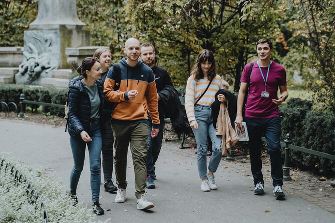 Private Tour of Krakow Old Town and Jewish Quarter in one walk - Stop 8: Plac Wolnica in Kazimierz, ending near restaurants and trams