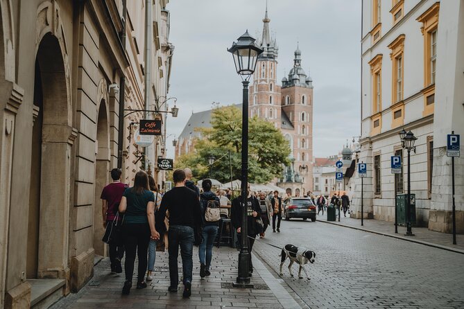 Private Tour of Krakow Old Town and Jewish Quarter in one walk - Stop 2 and 3: Ulica Florianska to Rynek Główny, where the Royal Route shows off