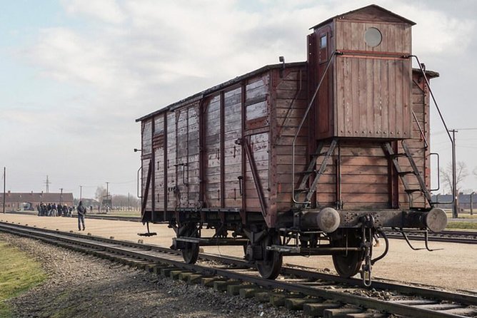 Private Tour to Auschwitz & Birkenau from Katowice - Auschwitz I: Death Block No. 11, the Wall of Death, and the museum film