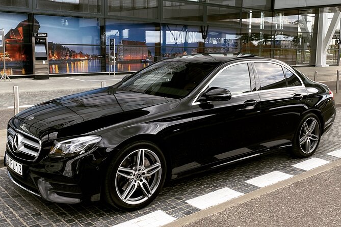 Private Transfer Gdansk City Center to Gdansk Airport (GDN) - Airport Arrival: Get There Relaxed, Not Rushed