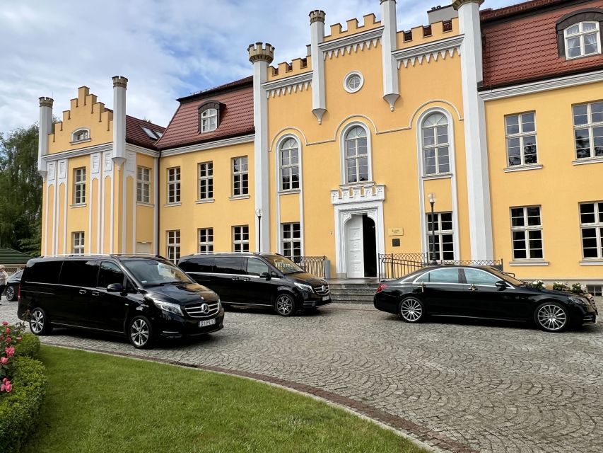 Private transportation to the Malbork Castle from Gdansk - A luxury transfer from Gdansk or Sopot to Malbork Castle