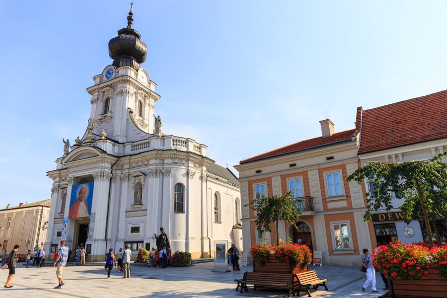 Private Trip to Wadowice: Home Town of John Paul II - The Places You’ll See: Family Home, Museum, and More