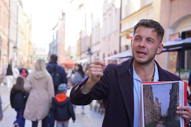 Private Warsaw Old Town & Royal Route Walking Tour – Bestseller - Krakowskie Przedmieście: coffee history and how the capital got its shape