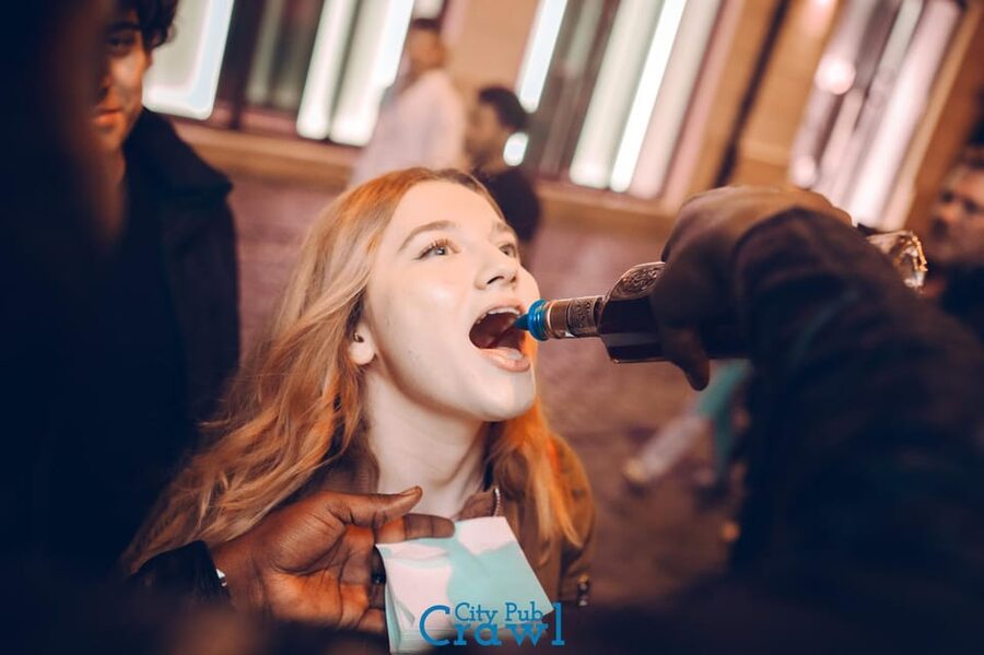 Pub Crawl - 1-hour Open Bar then Vip to 5 Clubs - Krakow - Walking the Old Town Bar Scene: How the Route Feels