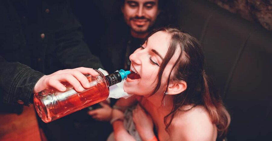 Pub Crawl 1hr Unlimited Beer + Vodka then Clubs in Katowice - Key Highlights You Can Count On