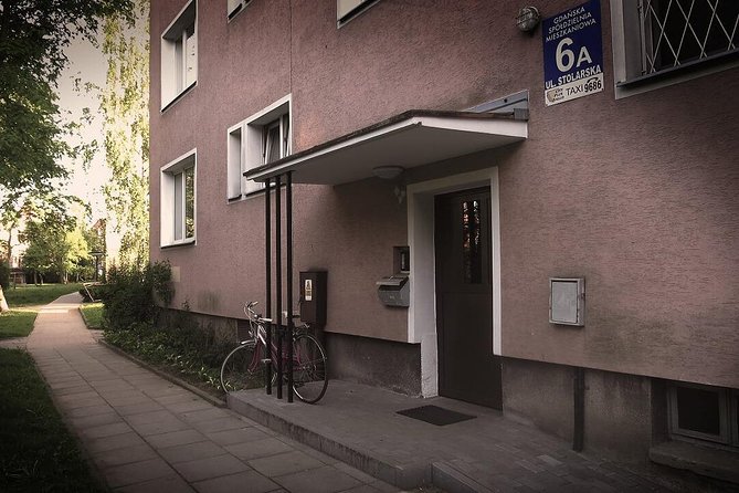 Room of Plenty - Room of Plenty at Stolarska 6A: finding the place without stress