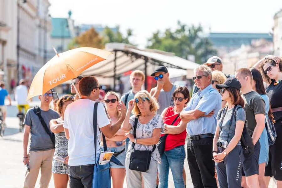 ROYAL & COMMUNIST WARSAW walking tour in English - Why this Royal and Communist Warsaw tour works for first-timers