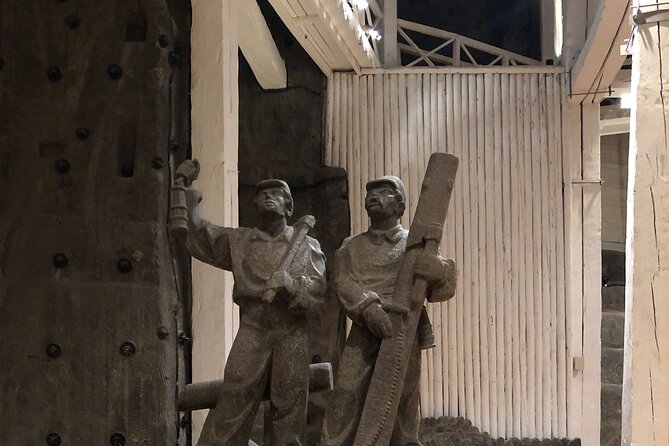 Salt Mine Wieliczka Guided Tour from Kraków with Hotel Pick up - Wieliczka Salt Mine: What You Actually See Underground