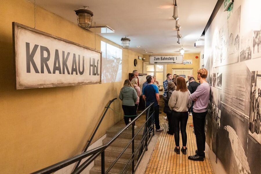 Schindler's Factory Skip-the-line Guided Tour with Options - How to make the most of this tour in Krakow