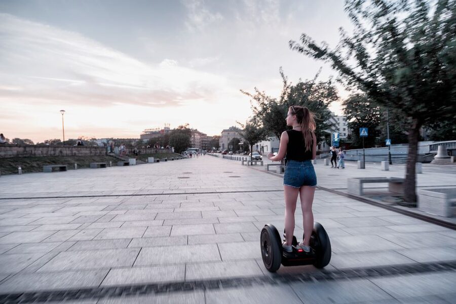 Segway Tour Krakow: Full Tour (Old Town + Jewish Quarter) - Entering Krakow on a Segway, Not a Bus