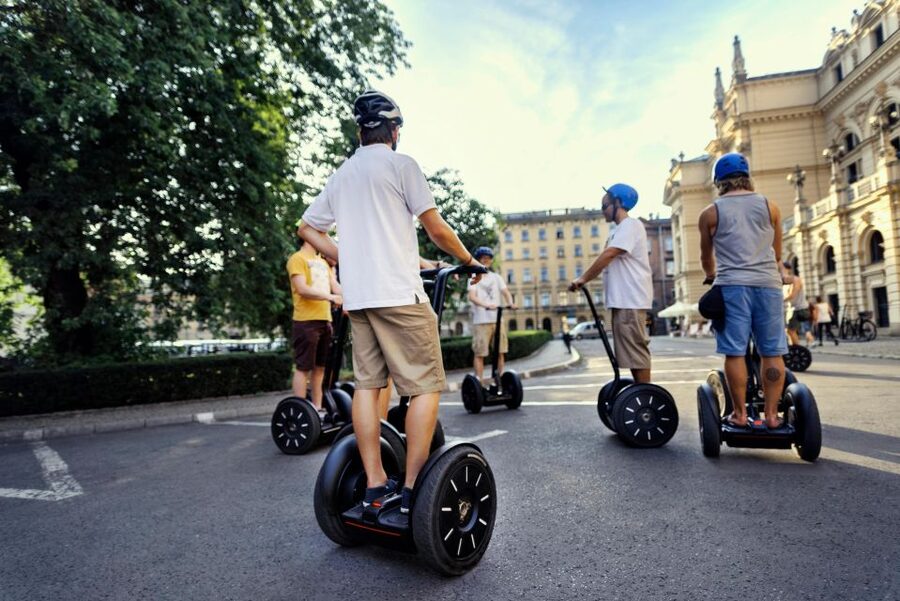 Segway Tour Krakow: Grand Tour (Old Town + Wawel Castle) - Key things to know before you go