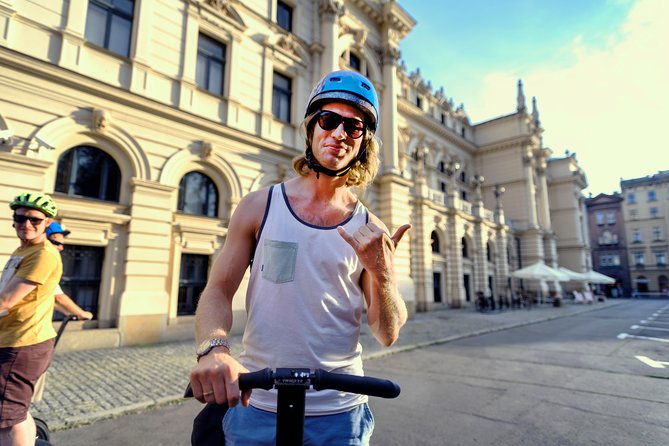 Segway Tour Warsaw: Old Town Tour - 1,5-Hour of Magic! - New Town Market Square and Multimedia Fountain Park: a different pace than the Old Town