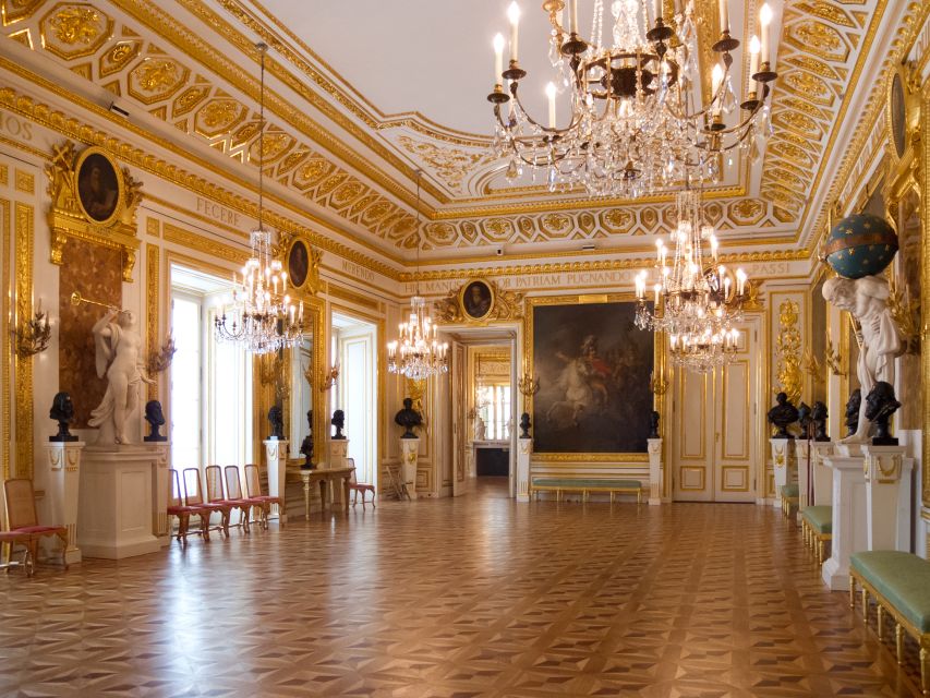Skip-the-Line Warsaw Royal Castle Private Guided Tour - Price and Value: What $151 Is Buying You
