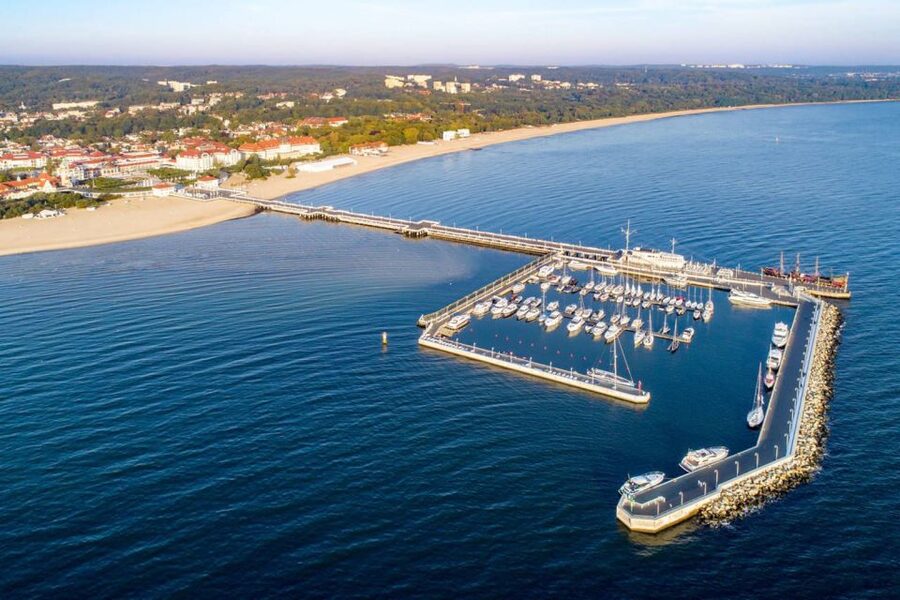 Sopot: Sunset Yachting Experience - The 12-meter yacht and how to set the right expectations