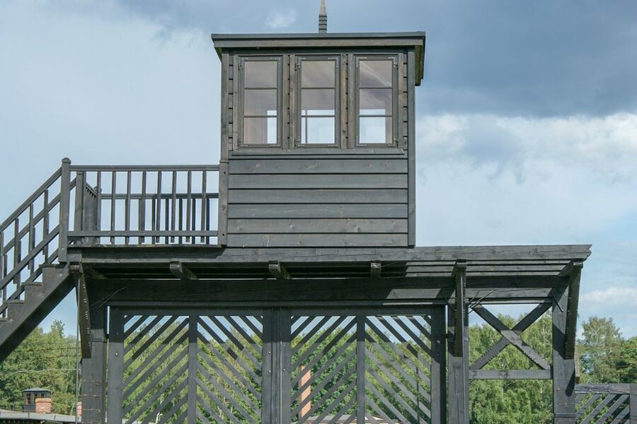 Stutthof Concentration Camp:Guided Tour with Transportation - The Heart of the Day: Guided Time Inside Stutthof